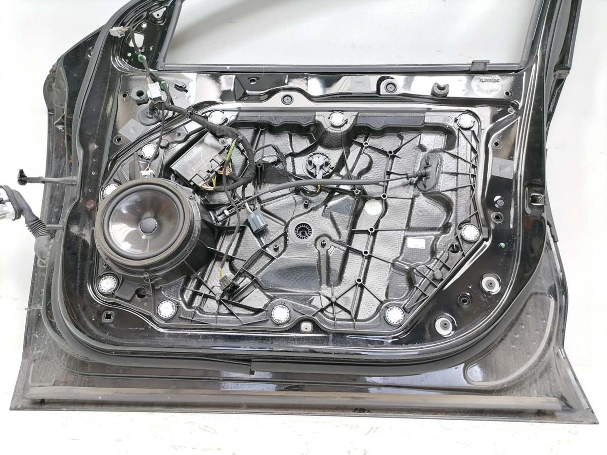 Ford Focus 4 original Tür vorn rechts Iridium-Schwarz Metallic 5-Türer